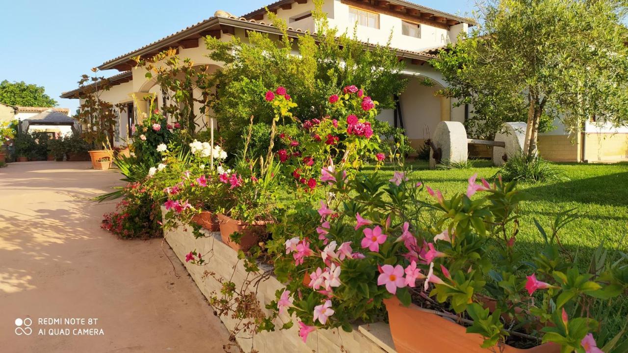 Bed and Breakfast I Giganti Riola Sardo Exteriér fotografie